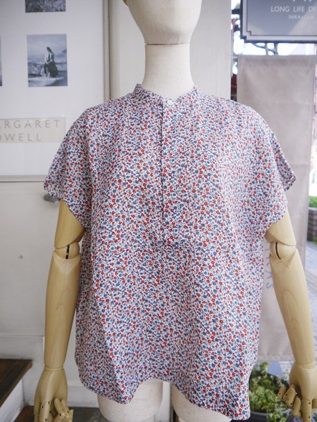 リネン小花スタンドフレンチシャツ　7253T-003
