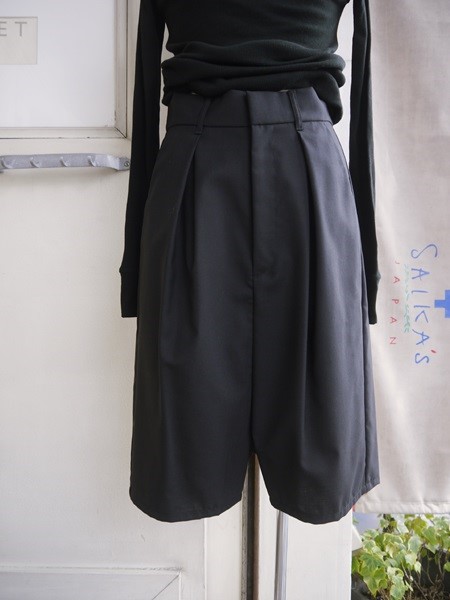 thiE ウールサルエルパンツ　HI51FP22