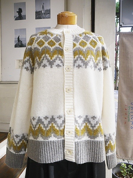 ロピージャガード起毛クルーカーディガン　8254K-016